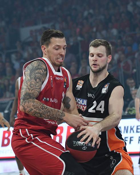 后的比赛中 后的比赛中